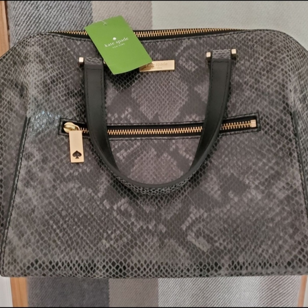 KATE SPADE NWT Snakeskin Purse